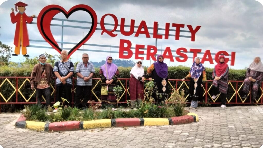 Pemandangan wisata Berastagi Sumatera Utara