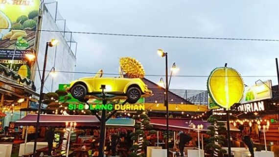 5 Lokasi Makan Durian Medan yang Sedang Hits