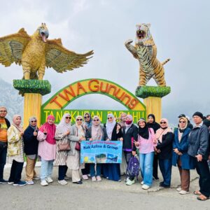 Itinerary 4 Hari 3 Malam Jakarta – Bandung