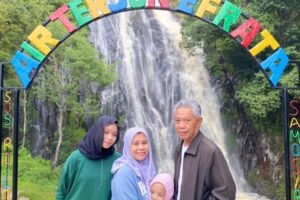 Keindahan Air Terjun Efrata