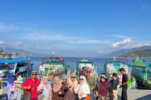 Trip Eksklusif Lake Toba
