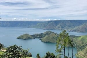 Tasik Vulkanik Terbesar Dunia