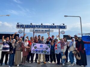 Danau Toba dan Kenangan yang Datang Tanpa Dirancang