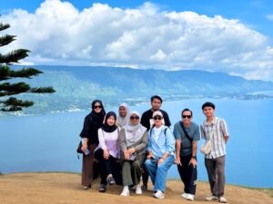 Pakej Jelajah Lake Toba
