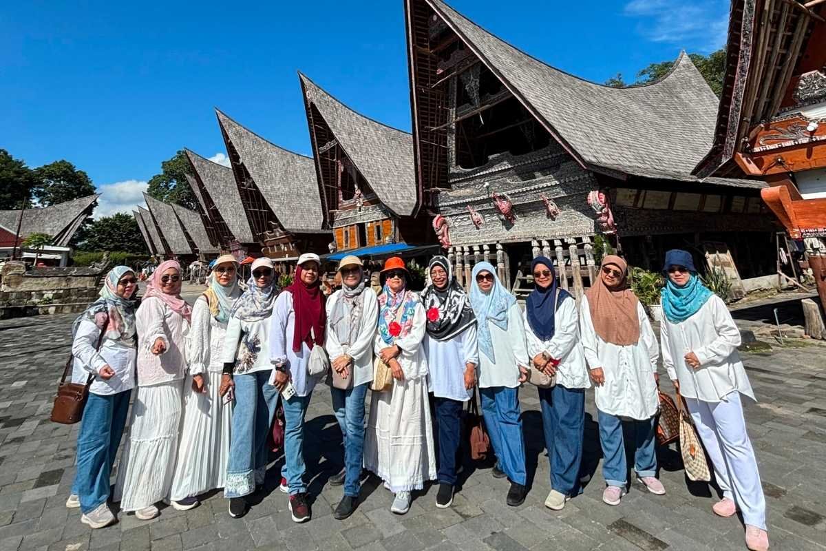 Destinasi budaya Danau Toba untuk keluarga dari Malaysia