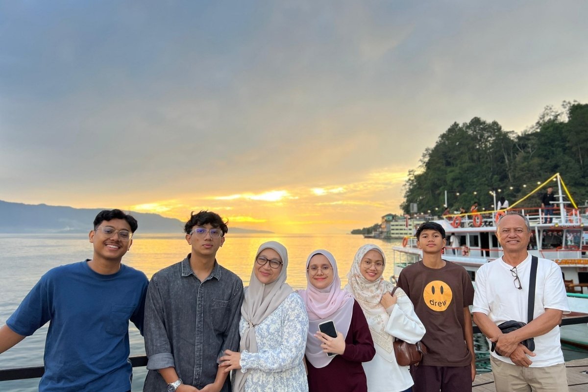 Ritme perjalanan keluarga Danau Toba yang lebih santai